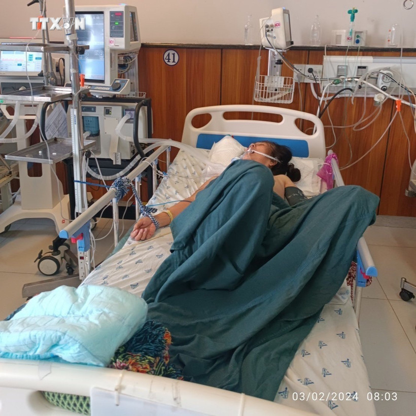 An Giang: 4 người trong gia đình ngộ độc khí CO, do đốt than trong phòng lạnh