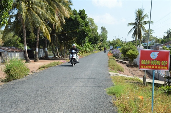 Niềm vui đón Xuân trên những cung đường nông thôn mới ở Kiên Giang