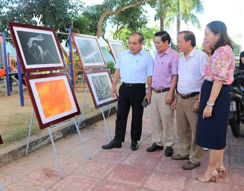 Khai mạc Liên hoan ảnh nghệ thuật khu vực Nam Trung Bộ và Tây Nguyên lần thứ 28