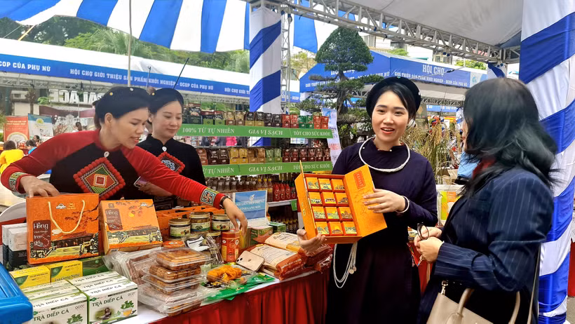 Hội chợ phụ nữ khởi nghiệp nâng cao ý thức của người tiêu dùng về phong trào người Việt dùng hàng Việt