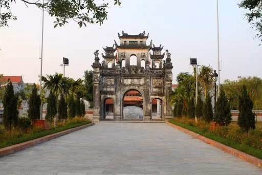 Hà Nội công nhận điểm du lịch làng Lệ Mật