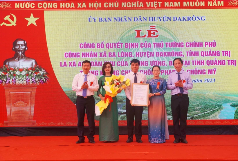 Quảng Trị công bố Quyết định công nhận Ba Lòng là xã An toàn khu
