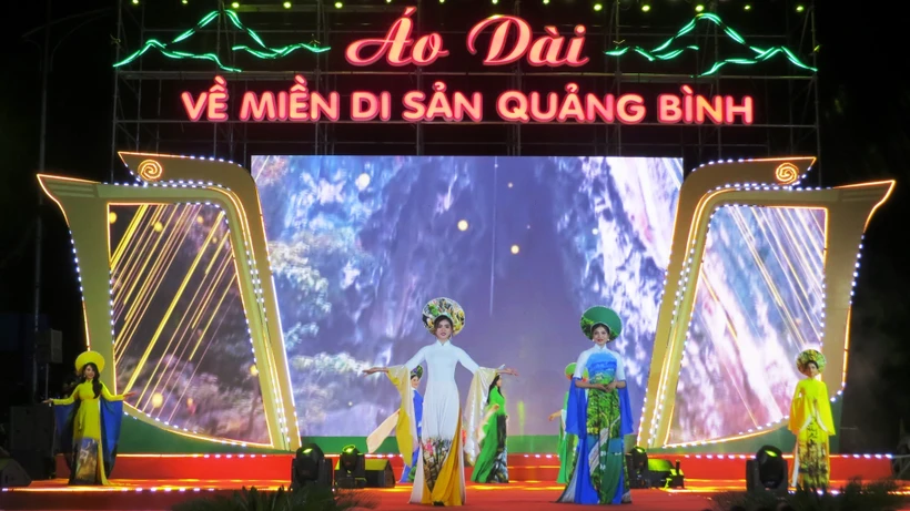 Ấn tượng Chương trình "Áo dài - Về miền Di sản Quảng Bình"