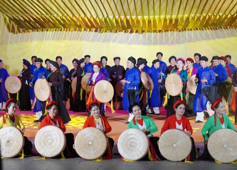 Liên hoan Văn hóa nghệ thuật dân gian Việt Nam lần 2: Chung tay giữ hồn dân tộc