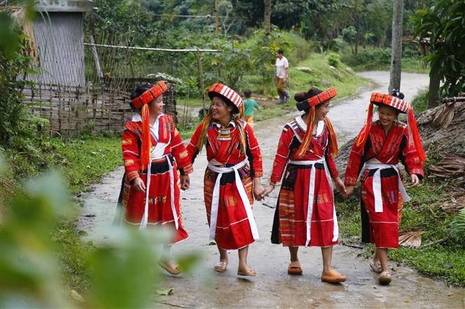 Phụ nữ Việt Nam đoàn kết, sáng tạo xây dựng đất nước phồn vinh
