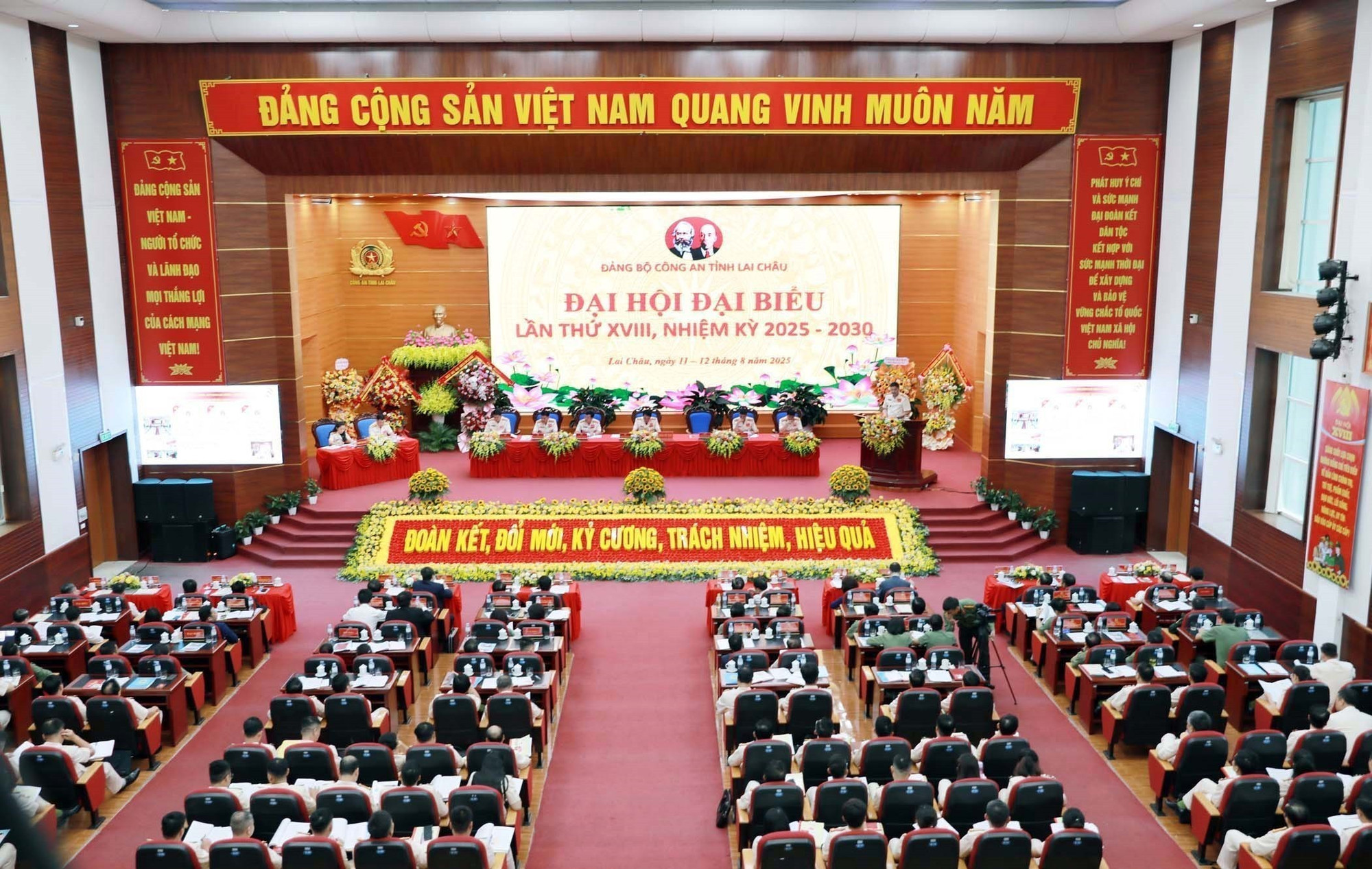 Đại hội đại biểu Đảng bộ Công an tỉnh Lai Châu nhiệm kỳ 2025 - 2030. Ảnh: Quý Trung/TTXVN lai-chau-13825-15.jpg