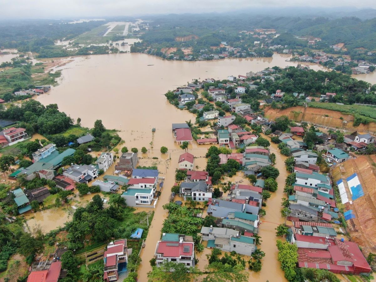 Phường Nam Cường, tỉnh Lào Cai có hàng trăm hộ dân bị ngập sâu. lao-cai-30925-10.jpg