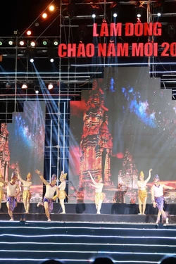 Khơi dậy tinh thần đoàn kết, quyết tâm xây dựng tỉnh Lâm Đồng ngày càng phát triển