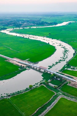 Đưa Nghị quyết thành hành động: Xây dựng biên giới Tây Nam ổn định và phát triển bền vững