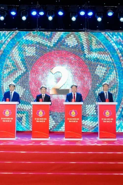 Nghệ An tổ chức lễ khởi công xây dựng 11 trường phổ thông nội trú liên cấp