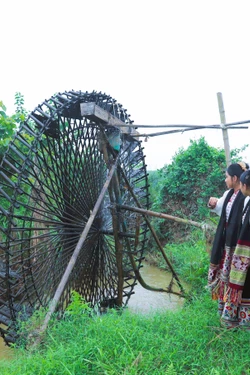 Độc đáo cọn nước của đồng bào Thái