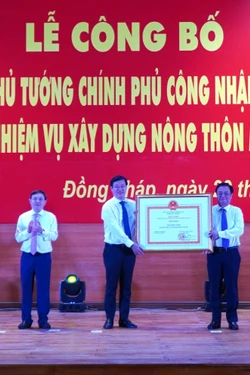 Đồng Tháp đón nhận Bằng công nhận hoàn thành nhiệm vụ xây dựng nông thôn mới