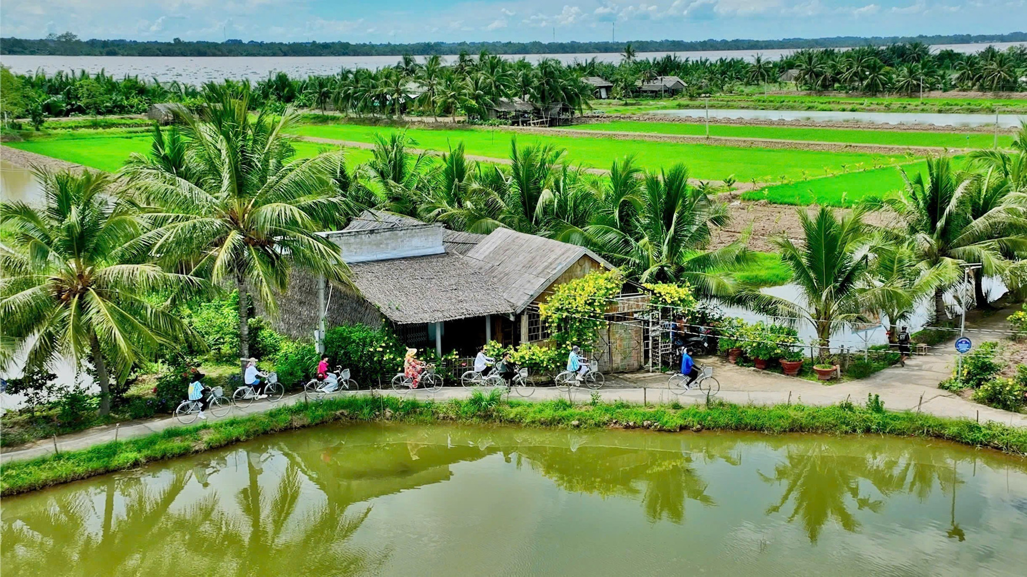 Không gian xanh tại điểm du lịch cộng đồng Cồn Chim (Châu Thành, Trà Vinh). Ảnh: TTXVN phát potal-diem-du-lich-cong-dong-con-chim-tra-vinh-nhan-giai-thuong-du-lich-asean-2025-7823424.jpg