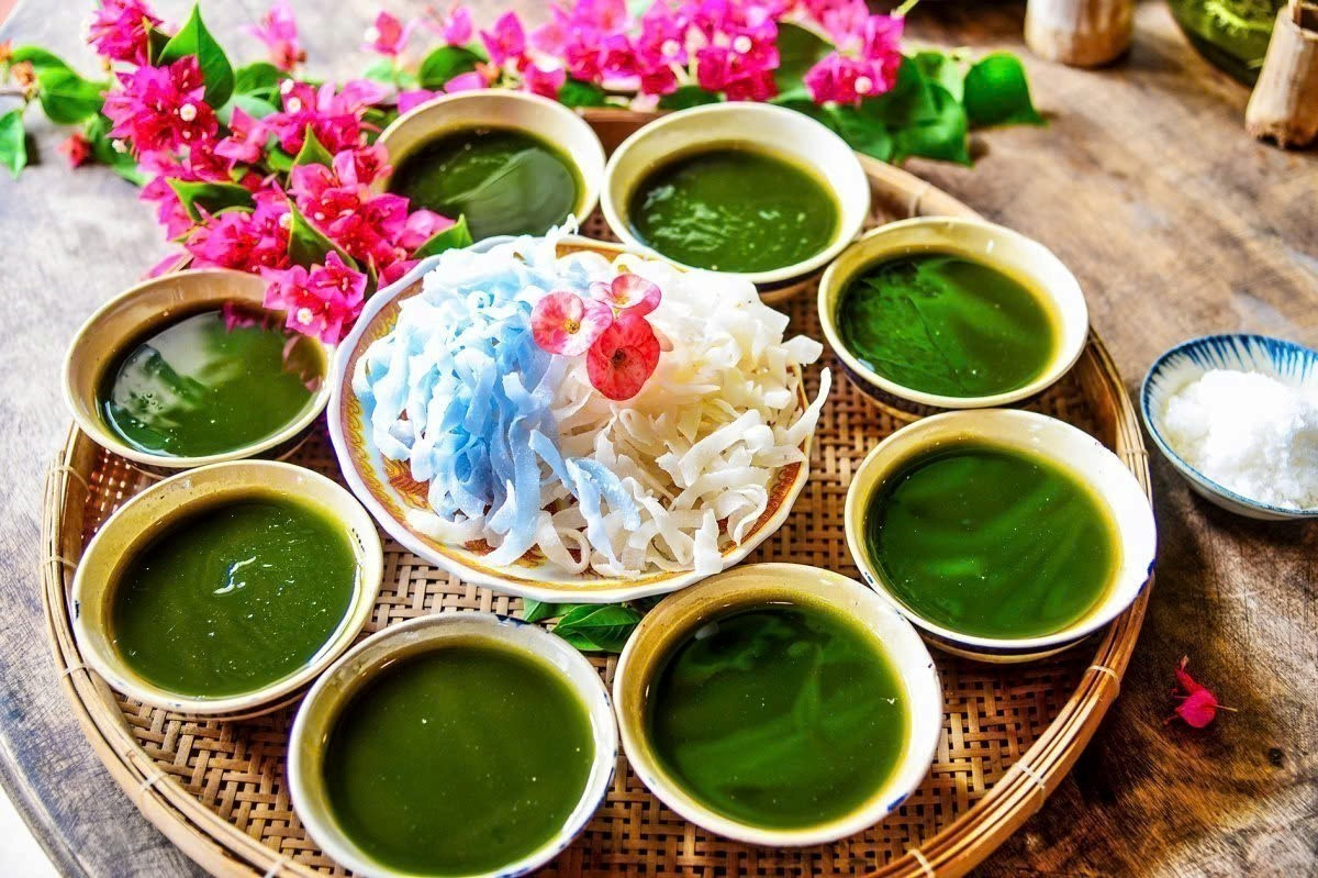 Món ẩm thực độc đáo tại Điểm du lịch cộng đồng Cồn Chim. Ảnh: TTXVN phát potal-diem-du-lich-cong-dong-con-chim-tra-vinh-nhan-giai-thuong-du-lich-asean-2025-7823444.jpg