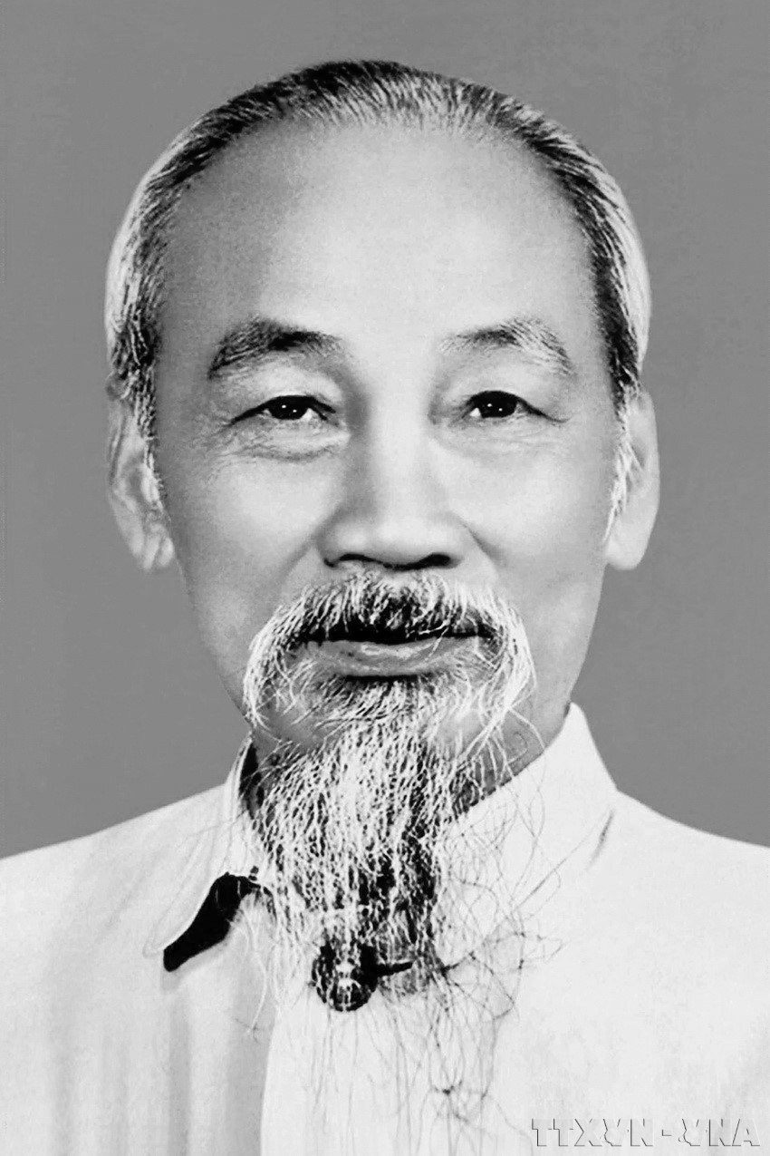 potal-chu-tich-ho-chi-minh-nguoi-sang-lap-ren-luyen-dang-cong-san-viet-nam-7806900.jpg