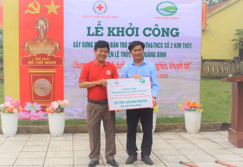 Quảng Bình khởi công xây dựng bếp ăn bán trú hỗ trợ thầy, trò khu vực biên giới, vùng núi