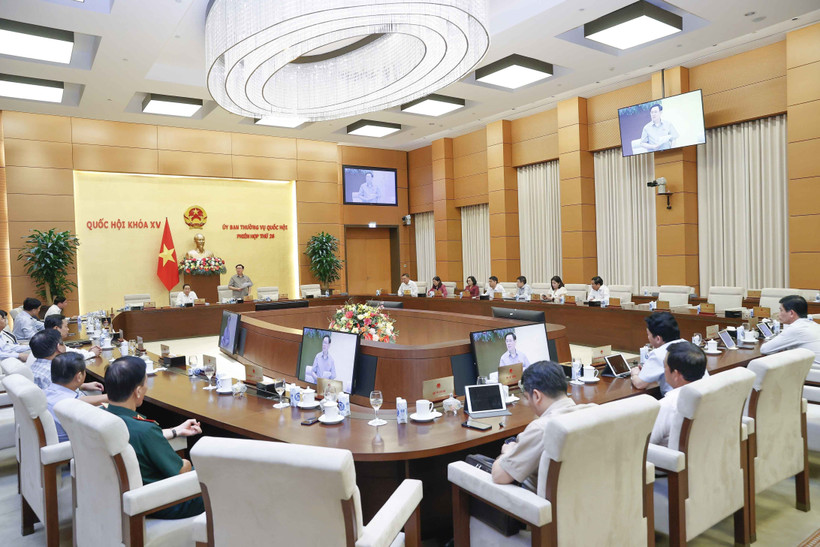 Bế mạc Phiên họp thứ 26 Ủy ban Thường vụ Quốc hội