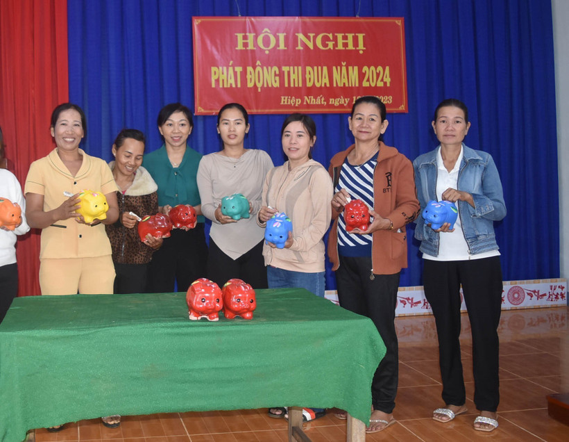 Chỉ thị của Bộ Chính trị về tăng cường sự lãnh đạo của Đảng đối với công tác thực hành tiết kiệm, chống lãng phí
