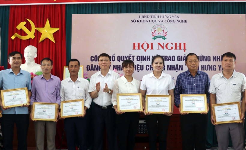 “Sen Hưng Yên” được cấp chứng nhận đăng ký nhãn hiệu