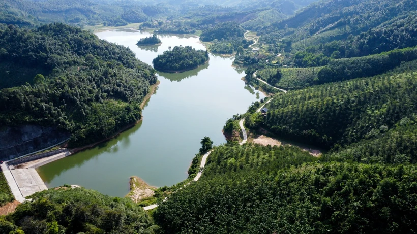 Hồ Trùng (xã Vĩnh Phúc, huyện Bắc Quang, tỉnh Hà Giang) là một trong những hồ thuỷ lợi được đầu tư, cải tạo, đảm bảo tốt việc trữ nước. Ảnh: Nam Thái - TTXVN
