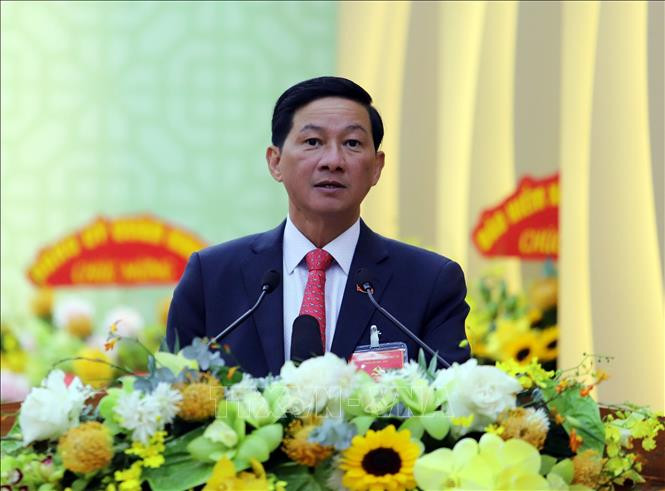 Đồng chí Trần Đức Quận, Bí thư Tỉnh ủy Lâm Đồng khoá XI, nhiệm kỳ 2020 - 2025 phát biểu tại Đại hội. Ảnh: Chu Quốc Hùng - TTXVN