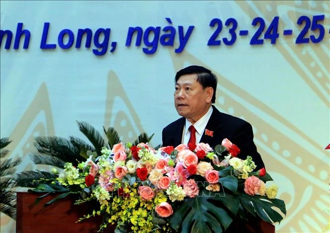 Đồng chí Trần Văn Rón, Bí thư Tỉnh ủy Vĩnh Long khóa XI phát biểu bế mạc đại hội. Ảnh: Phạm Minh Tuấn-TTXVN