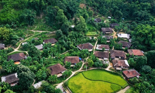 Gia đình văn hóa - hạt nhân xóa bỏ tập tục lạc hậu trong đồng bào dân tộc thiểu số ở Cao Bằng