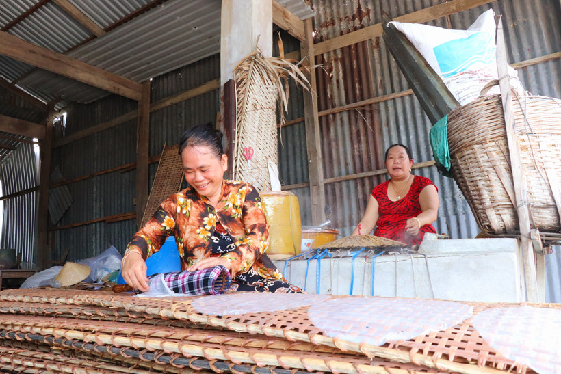 Làng nghề làm bánh tráng Thuận Hưng - Di sản Văn hóa phi vật thể Quốc gia