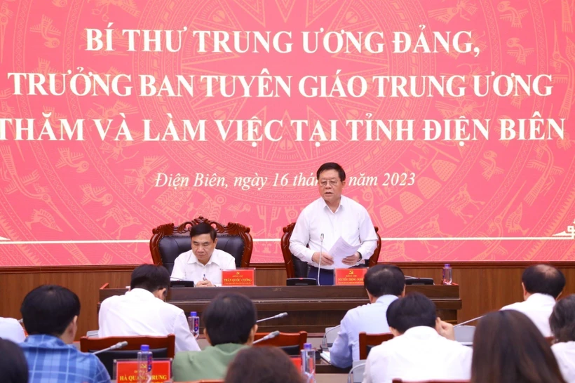 Trưởng Ban Tuyên giáo Trung ương Nguyễn Trọng Nghĩa phát biểu chỉ đạo. Ảnh: Văn Điệp - TTXVN