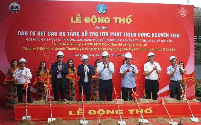 Quang cảnh Lễ động thổ. Ảnh: Hoài Nam - TTXVN