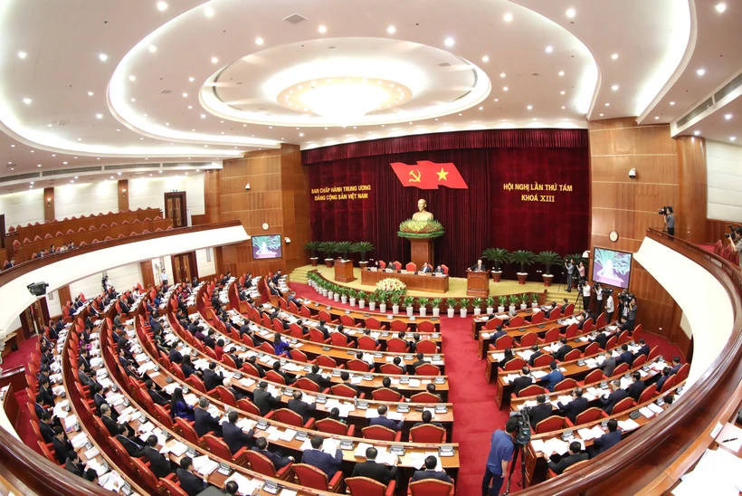 Ngày làm việc thứ hai Hội nghị Trung ương 8 khóa XIII
