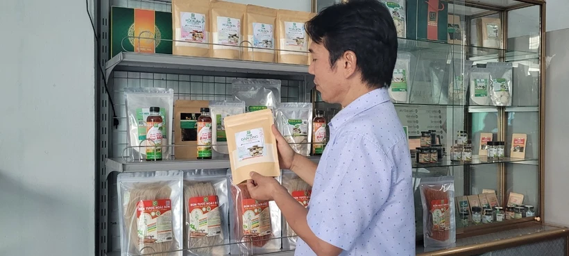 Giải bài toán tiêu thụ nông sản (Bài 1)