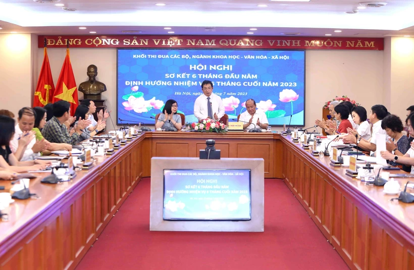 Đồng chí Nguyễn Tuấn Hùng, Phó Bí thư Đảng ủy, Phó Tổng giám đốc Thông tấn xã Việt Nam phát biểu. Ảnh: An Đăng - TTXVN