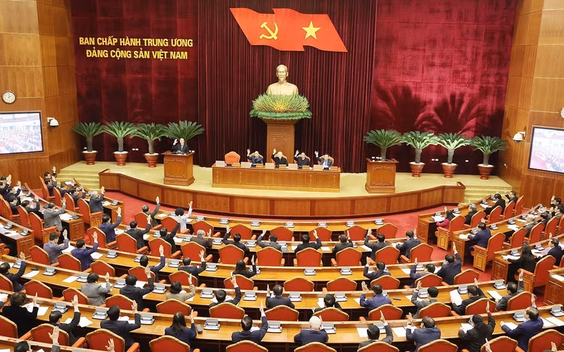 Ban Chấp hành Trung ương Đảng đồng ý để đồng chí Nguyễn Xuân Phúc thôi giữ các chức vụ