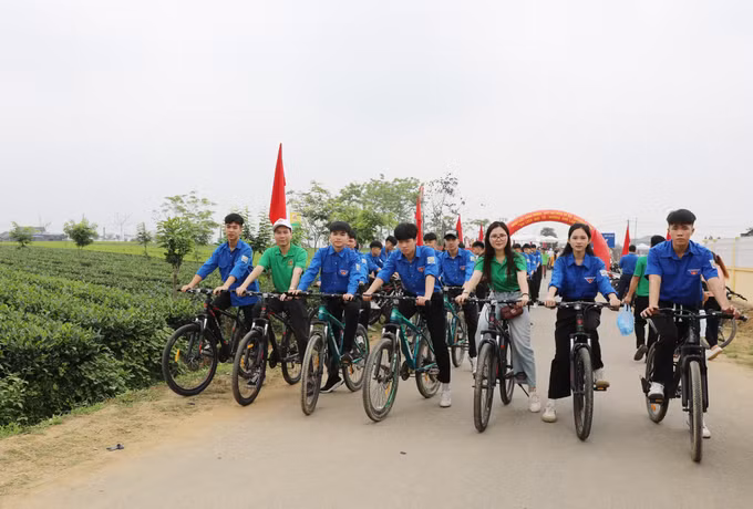 potal-thai-nguyen-khai-mac-chuong-trinh-du-lich-dai-tu-huong-che-lan-toa-7982146.jpg