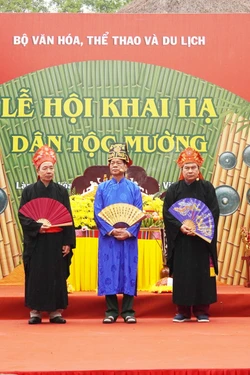 Tái hiện lễ Khai hạ của đồng bào dân tộc Mường 