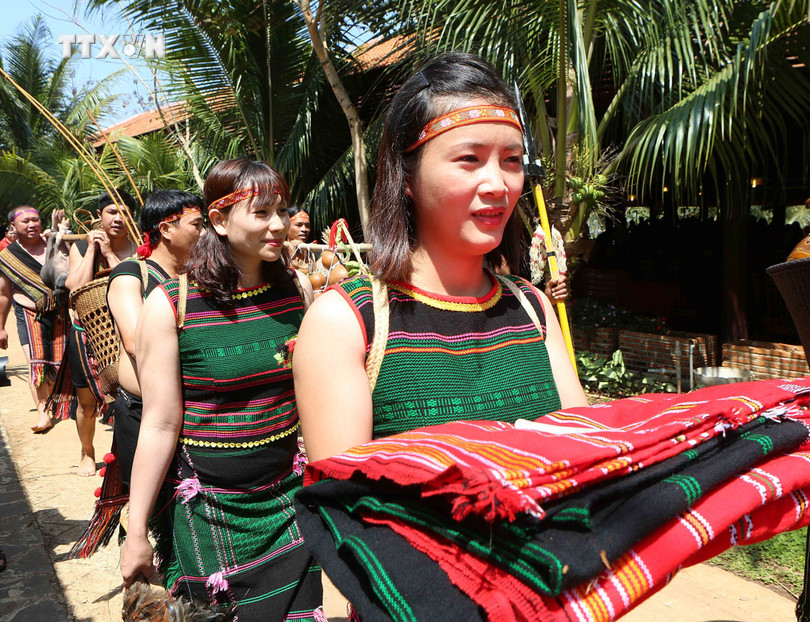 Dân tộc M'nông