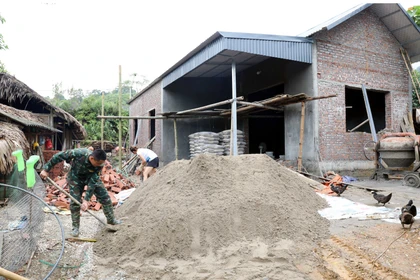 Củng cố khối đại đoàn kết, tạo nền tảng phát triển bền vững