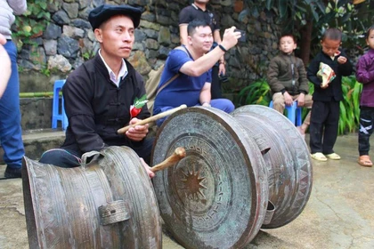 Âm vang trống đồng trong đời sống người Lô Lô