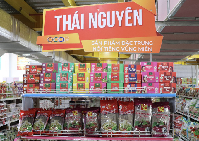 Các sản phẩm đặc sản vùng miền, sản phẩm OCOP được trưng bày tại Trung tâm nông nghiệp và đặc sản Việt Nam ở An Giang.