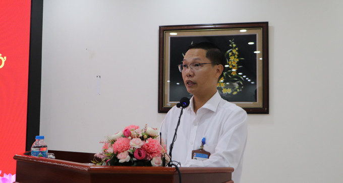 Tiến sĩ Hoàng Văn Khải, Học viện Chính trị khu vực IV, trình bày tham luận tại hội thảo. Tiến sĩ Hoàng Văn Khải, Học viện Chính trị khu vực IV, trình bày tham luận tại hội thảo.