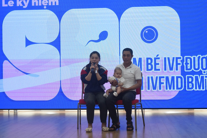 Chia sẻ hành trình tìm con của cặp vợ chồng hiếm muộn. Chia sẻ hành trình tìm con của cặp vợ chồng hiếm muộn.