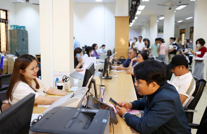 UBND phường Buôn Ma Thuột (mới), tỉnh Đắk Lắk vận hành thử nghiệm Trung tâm phục vụ hành chính công. UBND phường Buôn Ma Thuột (mới), tỉnh Đắk Lắk vận hành thử nghiệm Trung tâm phục vụ hành chính công.