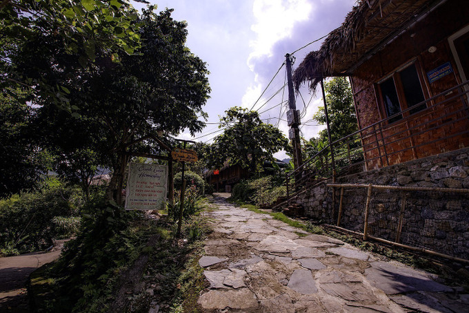 Xóm Mỗ hiện có 30 hộ ở khu trung tâm đã đủ điều kiện đón khách du lịch, 14 hộ kinh doanh homestay. van-hoa-muong-ban-mo-11.jpg