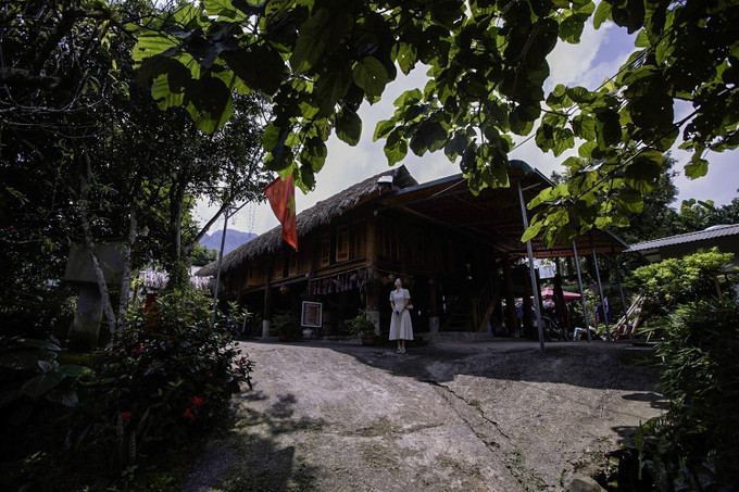 Không gian Homestay Luận Oanh - một trong những hộ làm du lịch cộng đồng sớm và bài bản nhất bản Giang Mỗ. van-hoa-muong-ban-mo-9.jpg