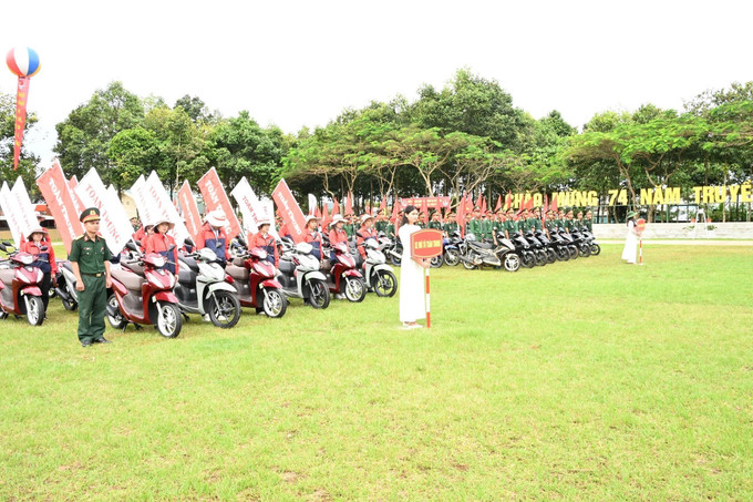 Quang cảnh Ngày hội “Thanh niên Quân đội với văn hóa giao thông” năm 2025. Quang cảnh Ngày hội “Thanh niên Quân đội với văn hóa giao thông” năm 2025.