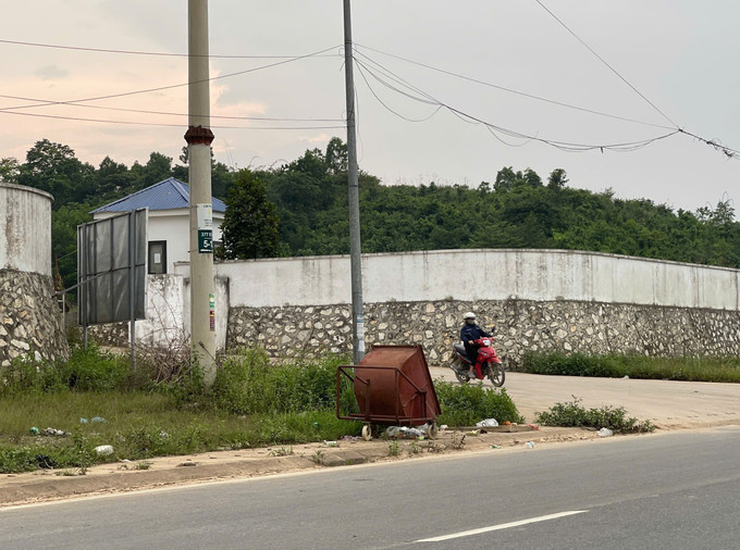 Ghi nhận của phóng viên vào lúc 18 giờ ngày 7/5, công nhân tại khu vực nhà máy tan ca. Ghi nhận của phóng viên vào lúc 18 giờ ngày 7/5, công nhân tại khu vực nhà máy tan ca.