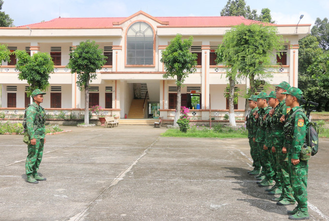 Tổ công tác của Đồn Biên phòng Vĩnh Nguơn (Ban Chỉ huy Bộ đội Biên phòng tỉnh An Giang) triển khai nhiệm vụ tuần tra kiểm soát, phòng, chống buôn lậu trên tuyến biên giới.
