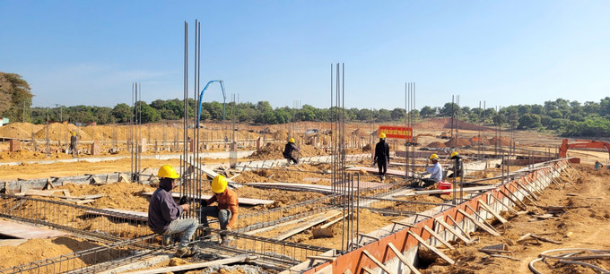 Toàn cảnh công trường thi công điểm trường xã Ia Púch, tỉnh Gia Lai.