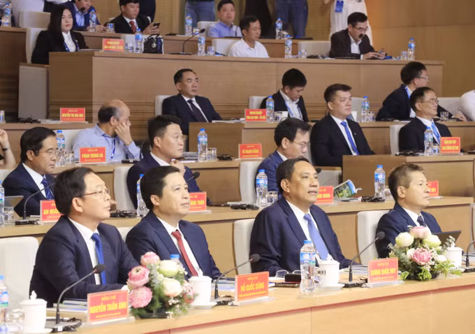 Đại biểu dự Hội nghị.